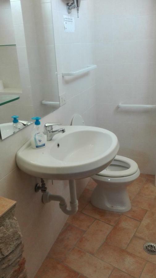 טודי Agriturismo Cerquaglia מראה חיצוני תמונה